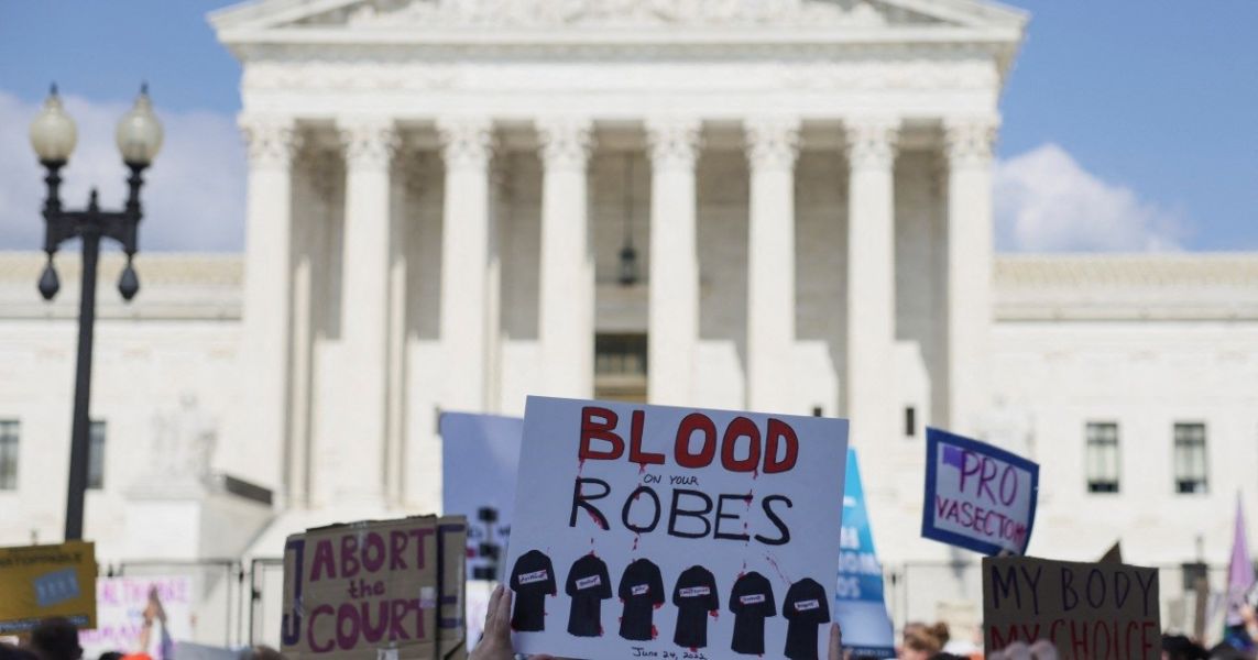 ANNULATION ROE V. WADE: un immense rétropédalage pour la liberté des femmes